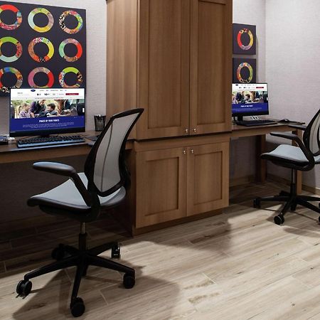 Hampton Inn Tampa Downtown Channel District Экстерьер фото