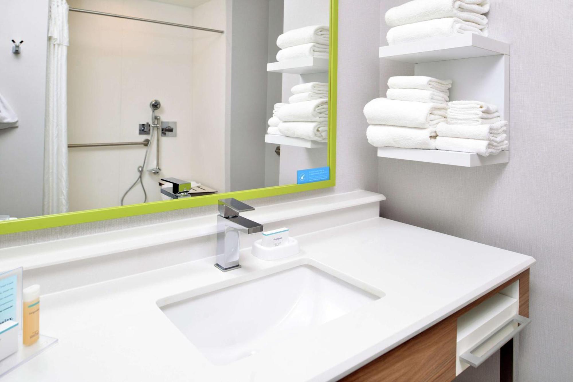 Hampton Inn Tampa Downtown Channel District Экстерьер фото