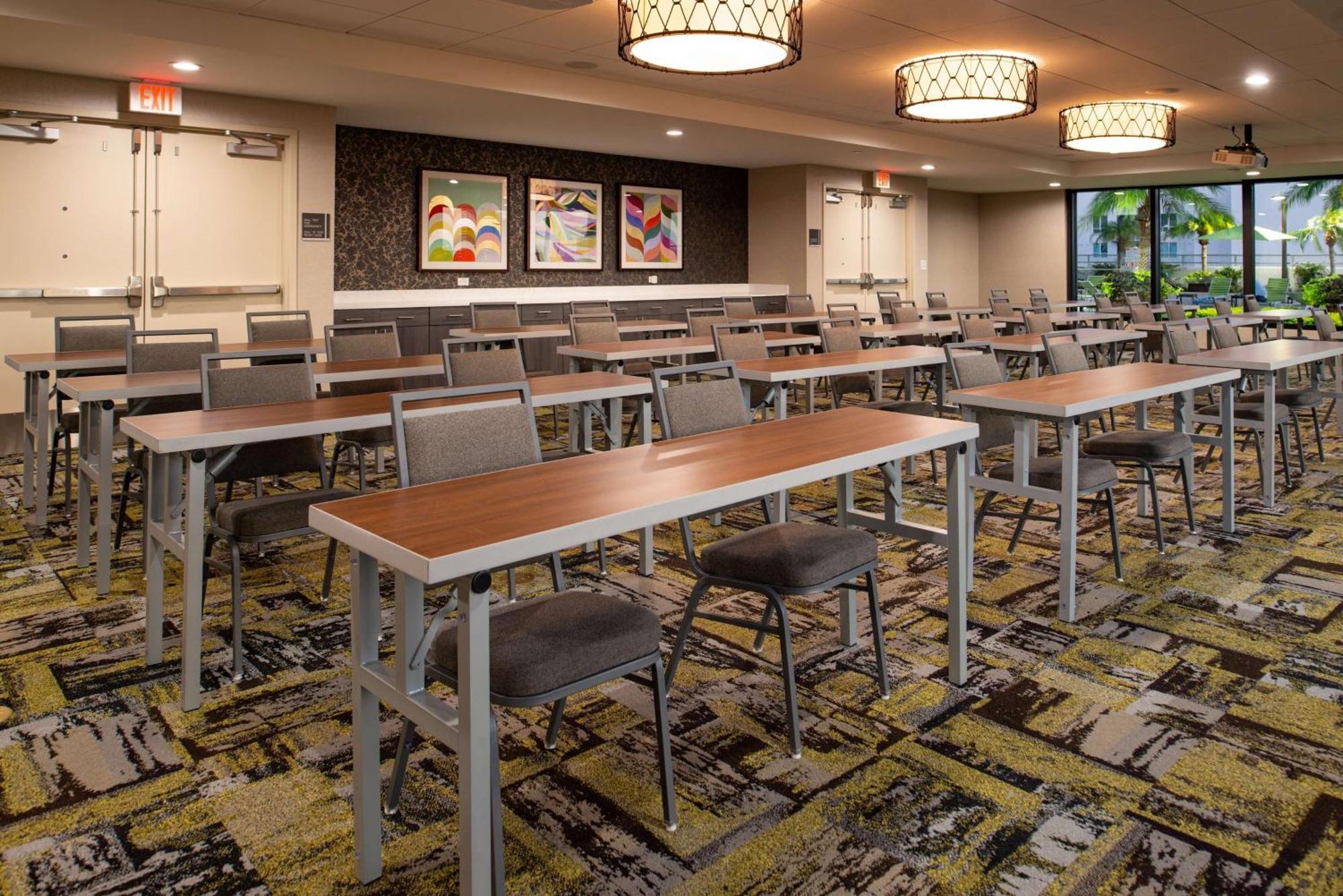 Hampton Inn Tampa Downtown Channel District Экстерьер фото